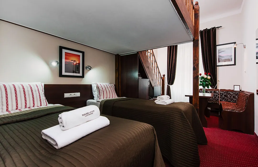 Rembrandt Aparthotel-1